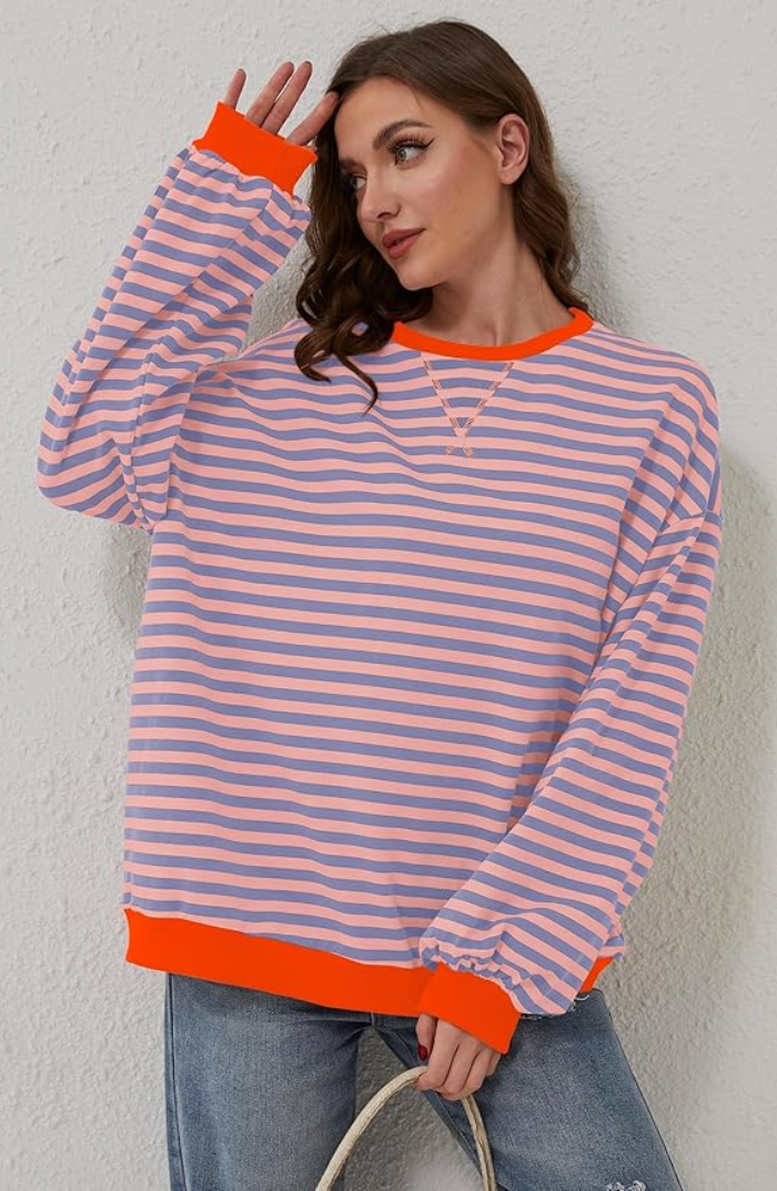 Oversized Stribet Sweater til Damer – detaljebillede