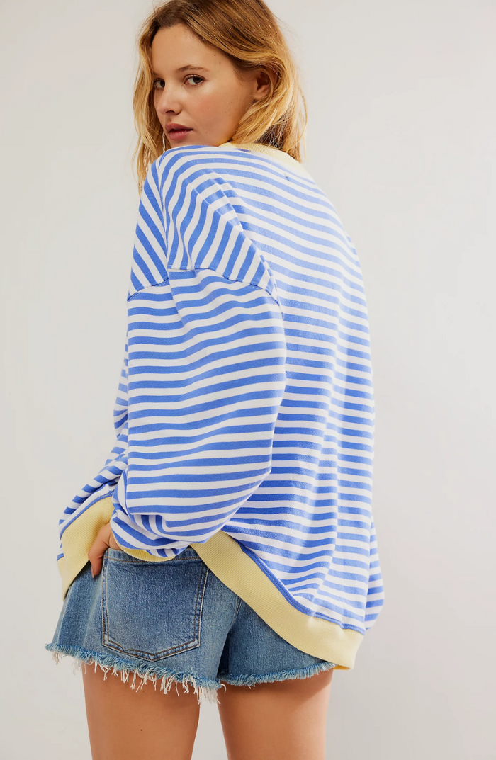 Oversized Stribet Sweater til Damer – detaljebillede