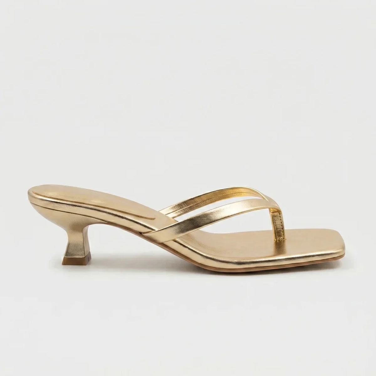 Square-toe kitten heel toe-post sandals, alternate view 5
