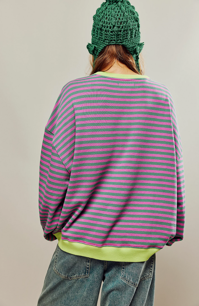 Oversized Stribet Sweater til Damer – set bagfra