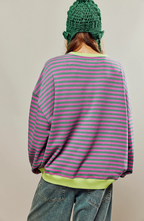 Oversized Stribet Sweater til Damer – set bagfra