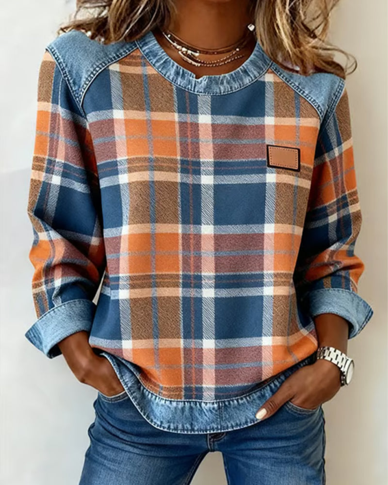 Patchwork Sweatshirt i farven Orange, set forfra