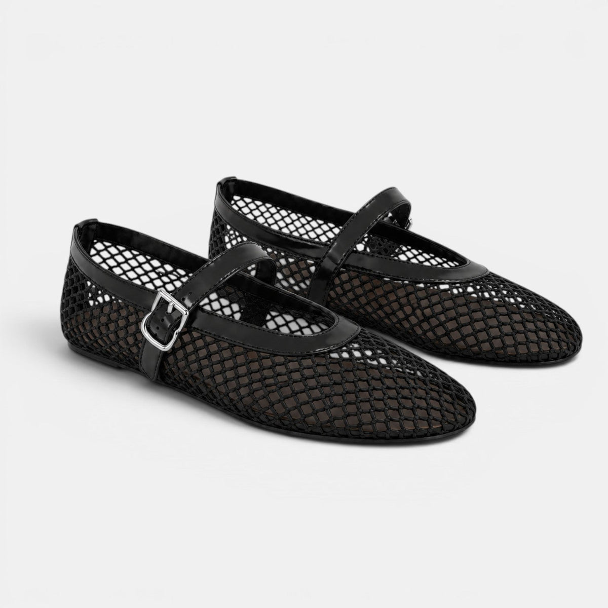 Breathable mesh ballet flats with strap