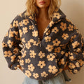 Blomstret oversized fleece sweater til damer set forfra