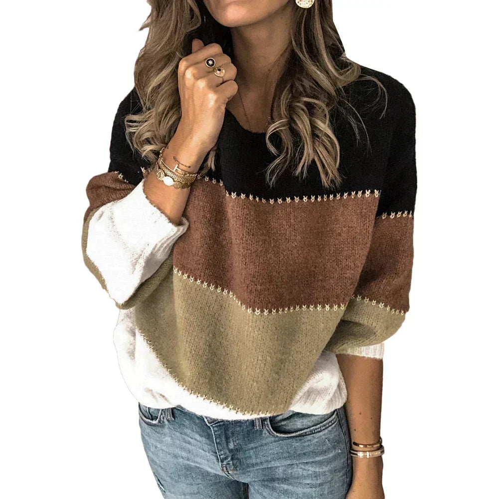 Farveblok Sweater med Rund Hals til Damer – på model