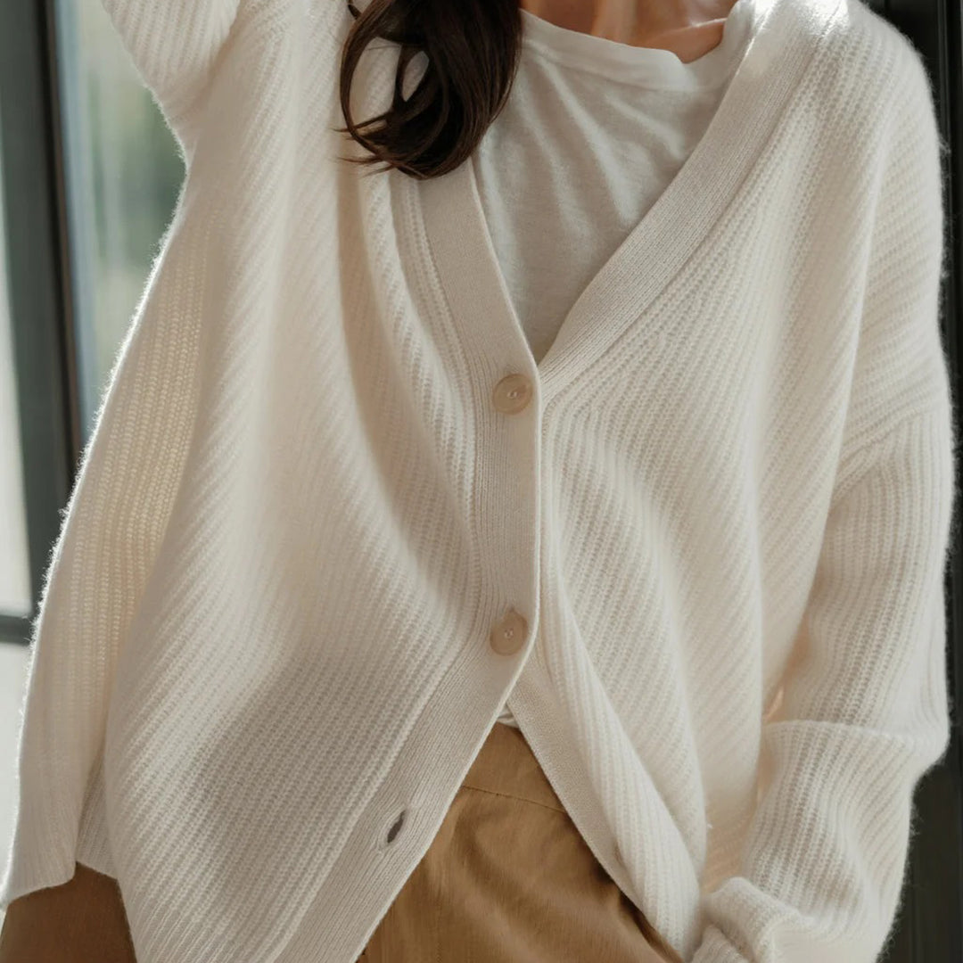 Oversized Cardigan med Knapper til Damer – styling-eksempel