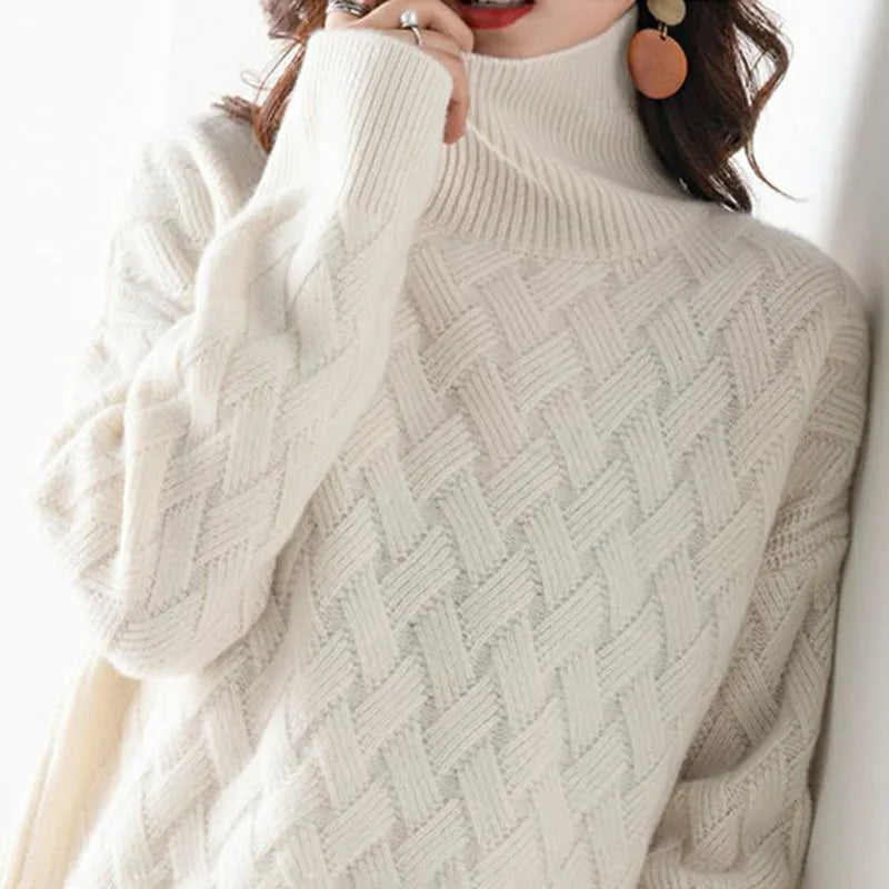 Afslappet Sweater i Blød Strik