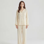 Elegant Satinpyjamas med Sjalskrave til Damer – bagfra