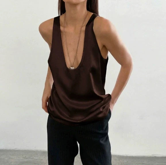Draped U-neck satin tank top, detail view 22