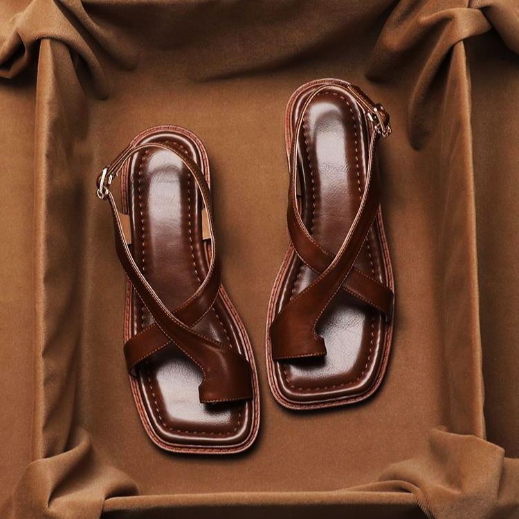Leather cross strap sandal, detail view 9