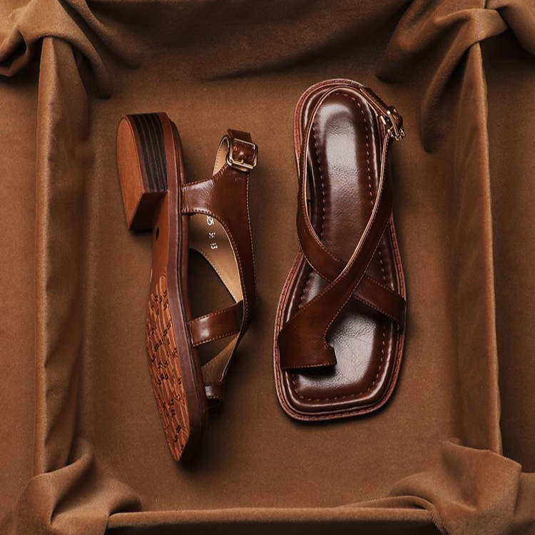 Leather cross strap sandal, detail view 7
