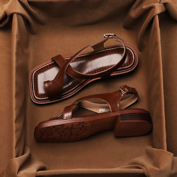 Leather cross strap sandal, detail view 6