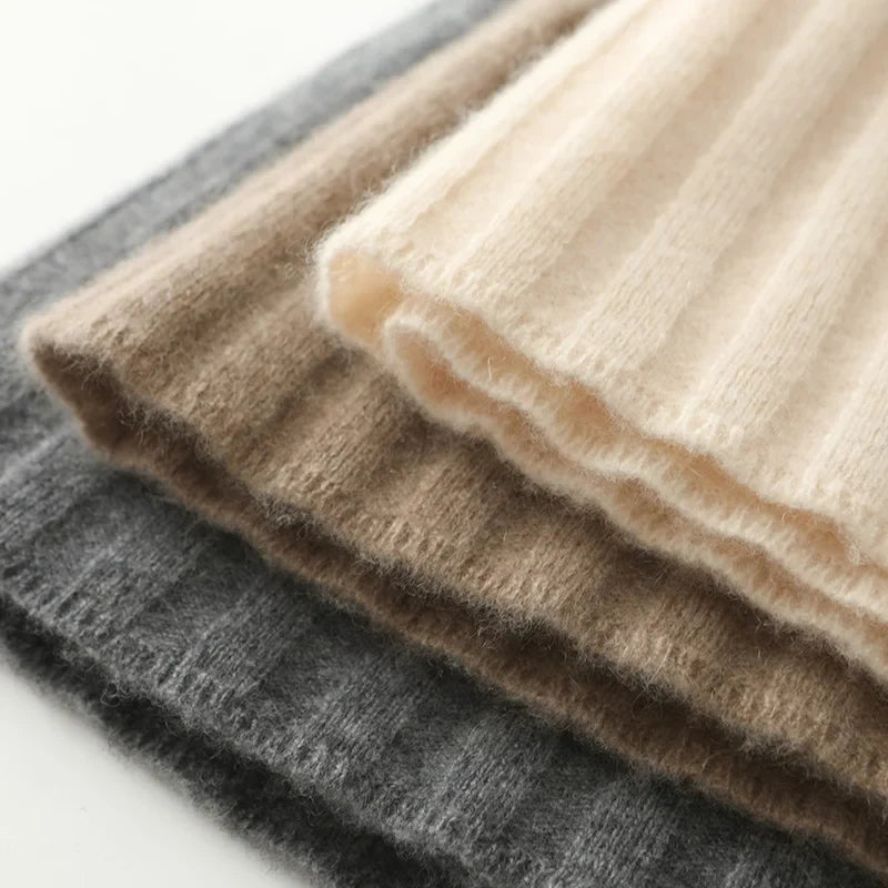 High-waisted merino wool mini skirt, detail view 8