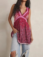 Lace-trim floral V-neck mini dress, detail view 11