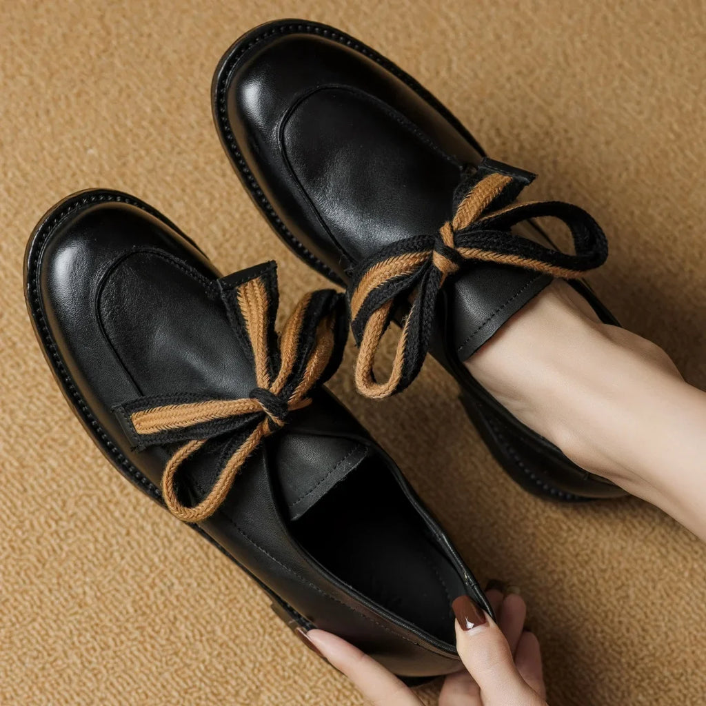 Two-tone woven leather loafer, detail view 2
