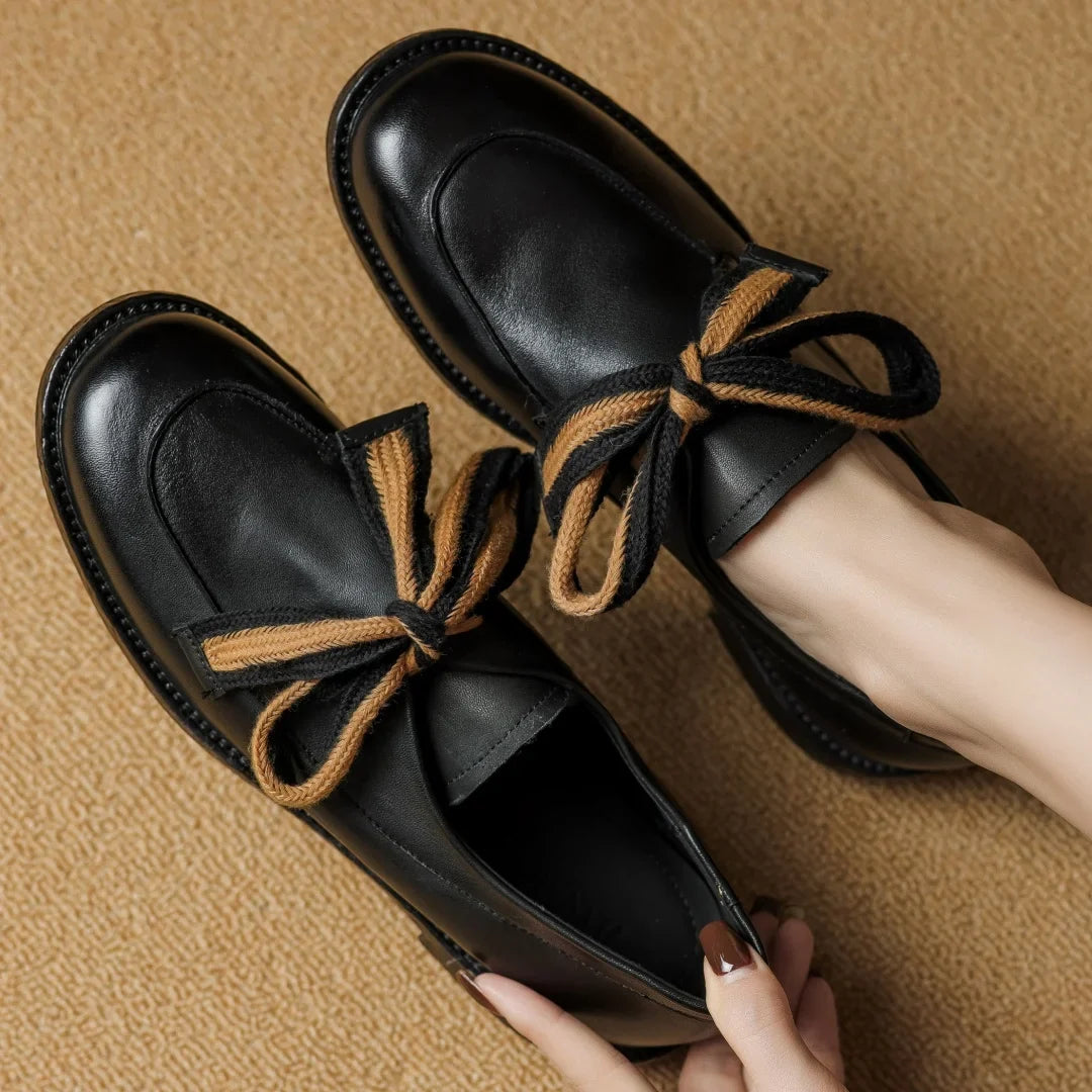 Two-tone woven leather loafer, detail view 2