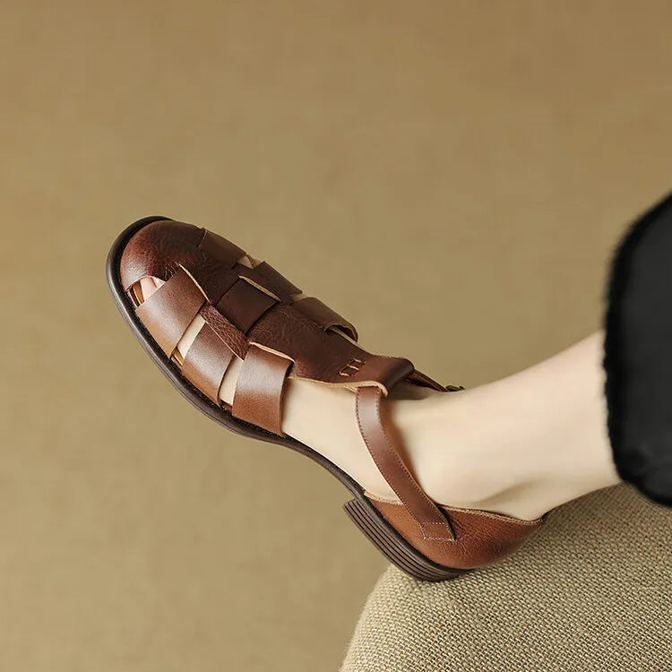 Handwoven leather T-strap sandal, detail view 20