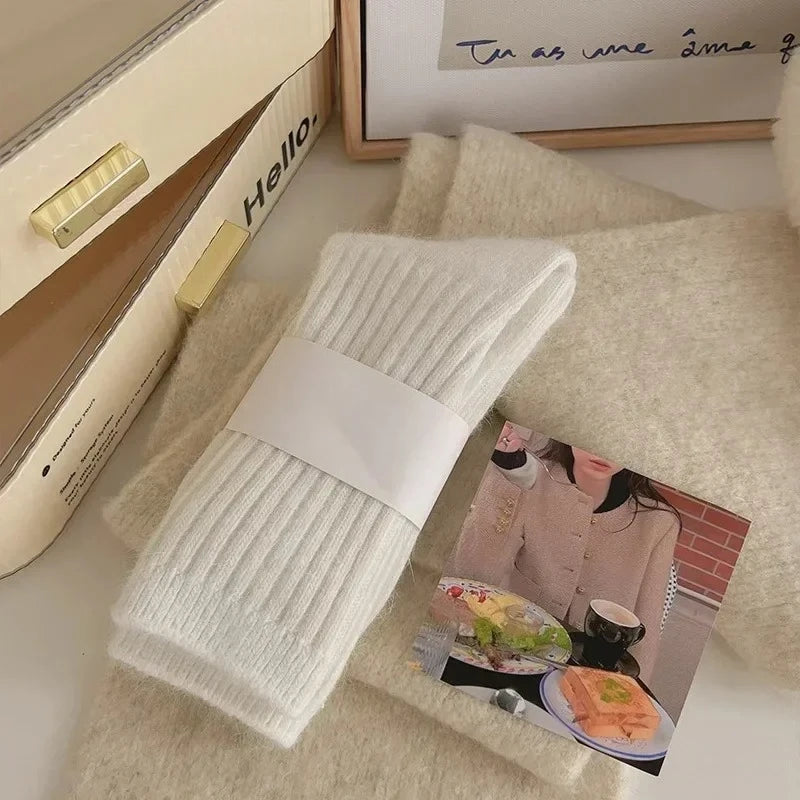 Kashmiruldsokker i farven Hvid