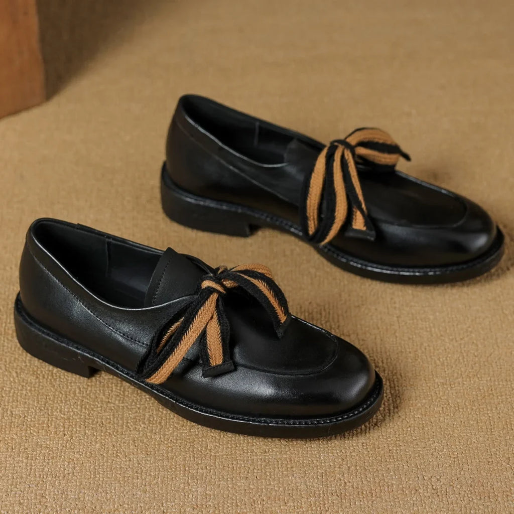 Two-tone woven leather loafer, detail view 16