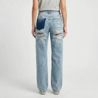 Slidte jeans til damer stylet til et afslappet hverdagslook