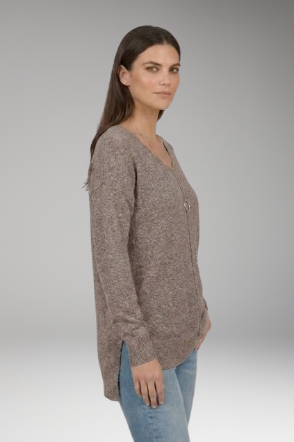V-Hals Strikbluse med Chevron-Mønster til Damer – detalje 3
