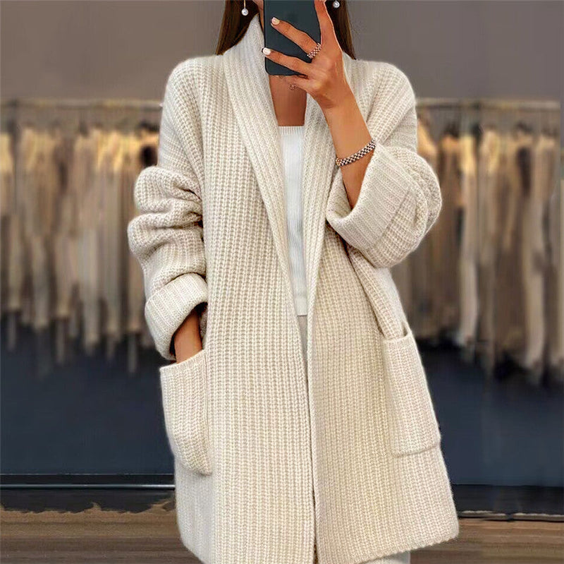 Oversized Cardigan med Lommer til Damer – forfra