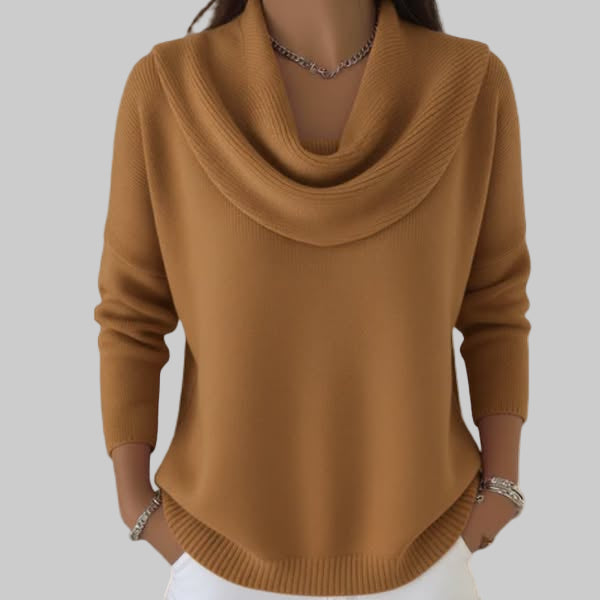 Strikket Sweater med Vandfaldskrave til Damer – set bagfra