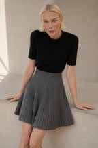 High-waisted merino wool mini skirt, detail view 3