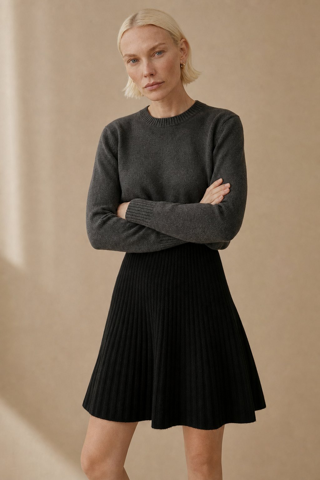 High-waisted merino wool mini skirt in Black