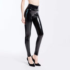 Sienna leggings i læderlook til damer, set forfra