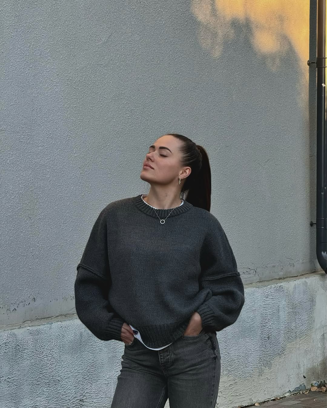 Hyggelig Ribstrikket Sweater