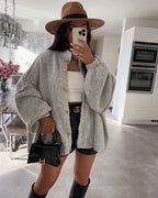 Oversized lang cardigan, set forfra