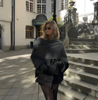 Elegant Cape-Poncho Frakke