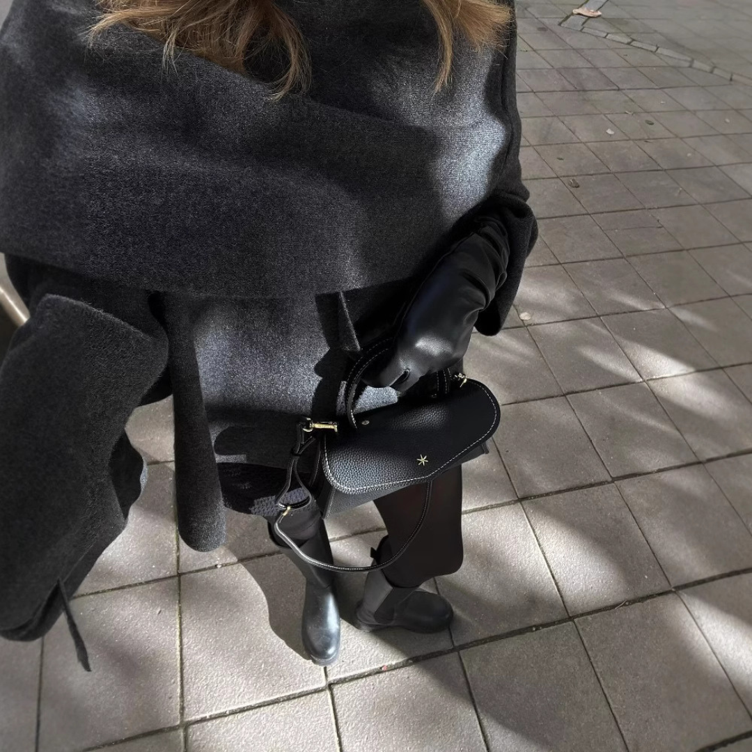 Elegant Cape-Poncho Frakke