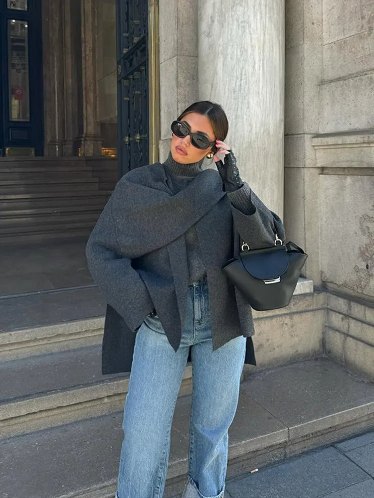 Elegant Cape-Poncho Frakke