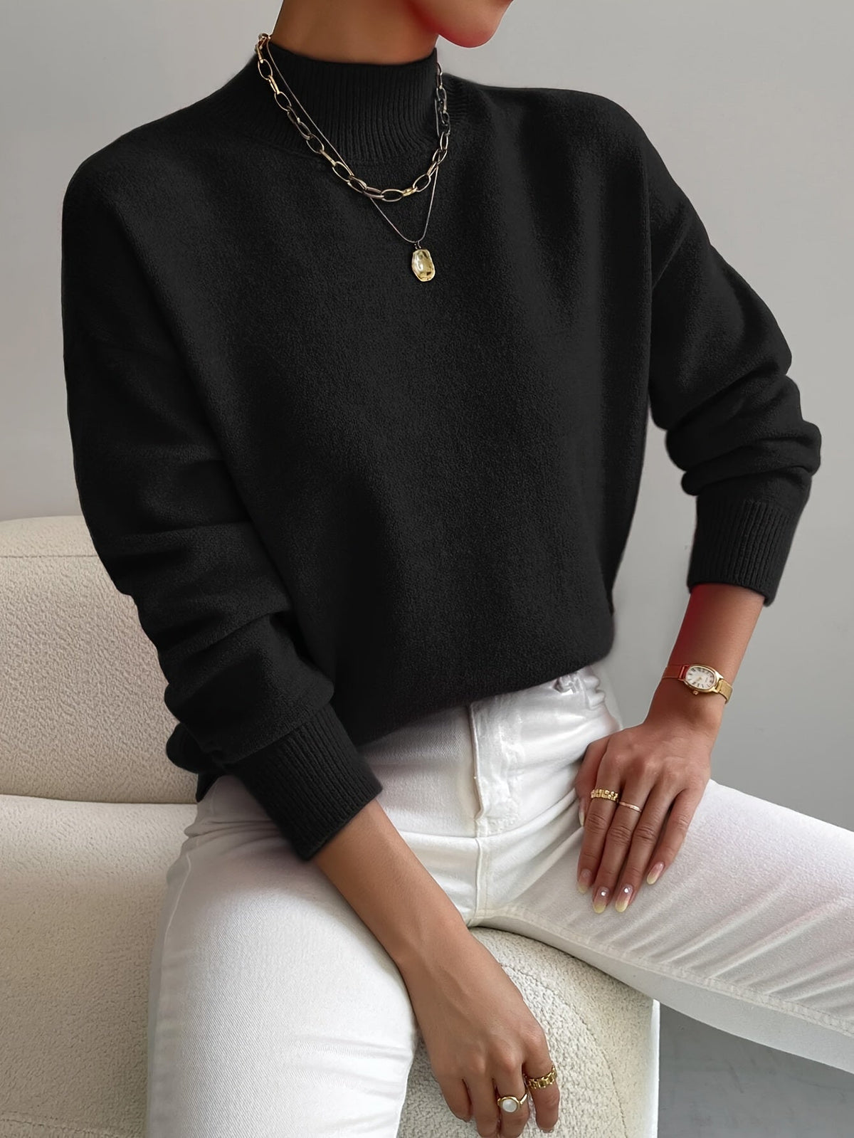 Rullekrave-sweater med ribkant, styling til hverdag